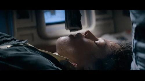 夜孔雀无删减在线观看,原汁原味呈现的唯美爱情史诗  第2张